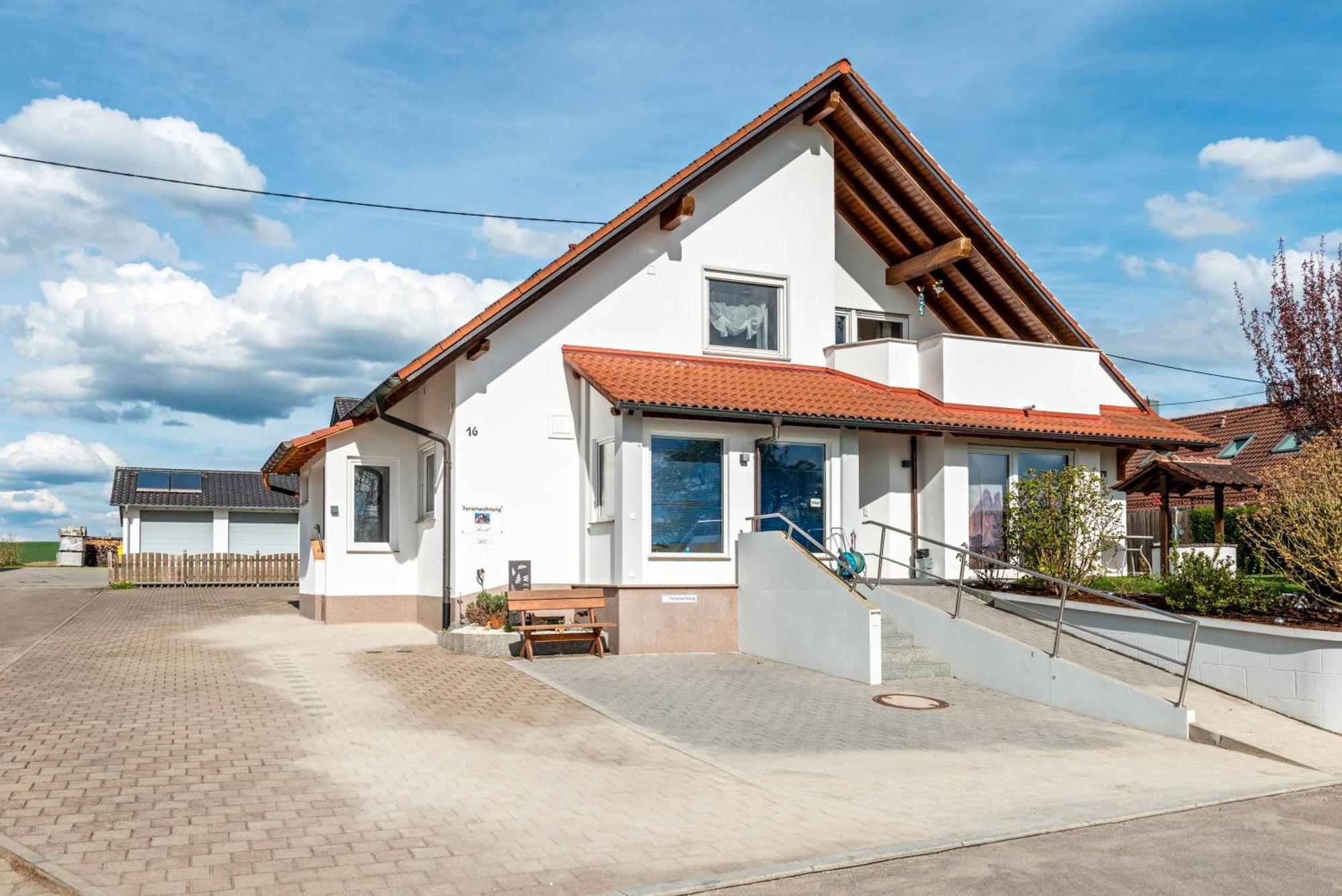 Arnold Laubbach Apartment Ostrach Exterior foto
